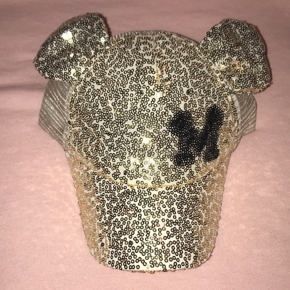 Gold Mickey Hat! - Picture 3 of 3